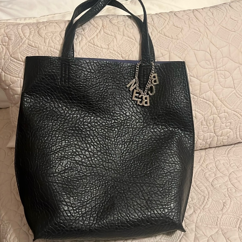 Black tote